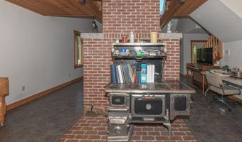 720 Bridgton Rd, Sweden, ME 04009