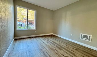 432 Edgehill 95, Oceanside, CA 92054