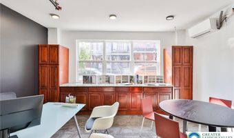 207 N Front St Office, Allentown, PA 18102