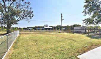 708 Redbud Ave, Beggs, OK 74421