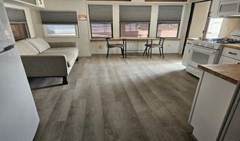 600 S Idaho Rd 1021, Apache Junction, AZ 85119