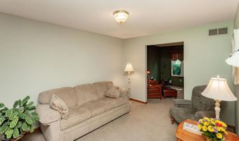 3806 Columbine Ave, Ames, IA 50010