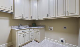 1606 HILLDALE, Alexander, AR 72002