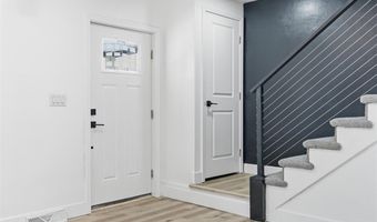 1227 Mcminn St, Aliquippa, PA 15001