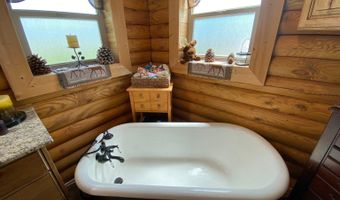 95 AUBURN FOREST Rd, Auburn, WY 83111