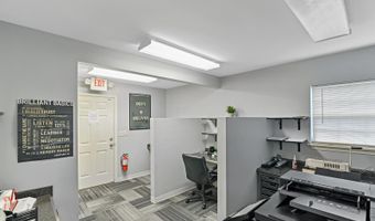 1665 S DUPONT Hwy, Dover, DE 19901