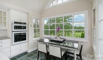 20 Inglewood Rd, Asheville, NC 28804