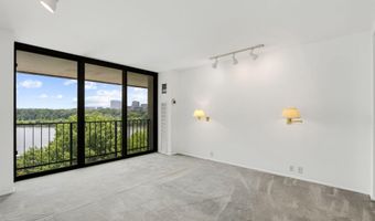 2700 VIRGINIA Ave NW 911, Washington, DC 20037