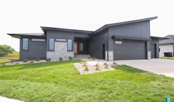 1005 S Haley Ave, Brandon, SD 57005