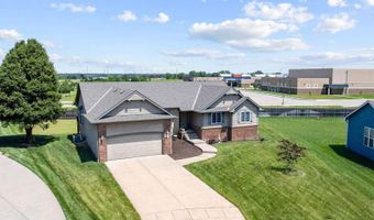 5216 N Colonial, Bel Aire, KS 67226