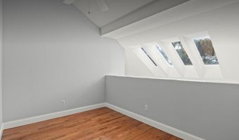 45 Harbor Hill Dr 45, Bourne, MA 02532