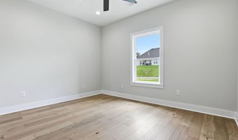 7612 S Shoreline Blvd, Benton, AR 72019