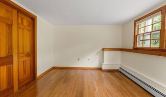 11 Farrwood Dr, Andover, MA 01810