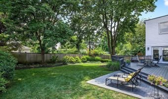 2069 Upper Chelsea Rd, Columbus, OH 43221