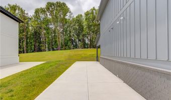 37 Deer Canyon Dr, Auburn, GA 30011