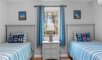 190 Brookhaven Rd, North Kingstown, RI 02852