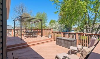 7165 Upper 157th St W, Apple Valley, MN 55124