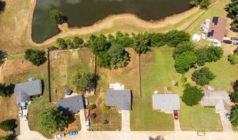 3419 Pawnee Village Dr, Benton, AR 72015