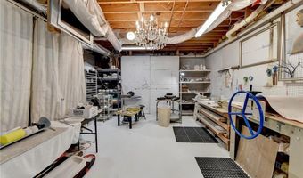 3610 Mansions Pkwy, Berkeley Lake, GA 30096