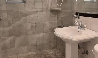 224 GEORGE MASON Dr N 4, Arlington, VA 22203