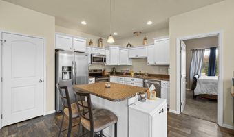 5740 Green Valley Dr, Rapid City, SD 57703