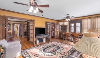 905 N 2nd St, Arkansas City, KS 67005
