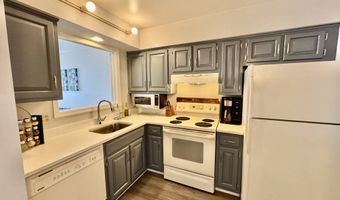 55 Mill Plain Rd 34-17, Danbury, CT 06811