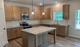 326 Rodeo Dr, Auburn, GA 30011