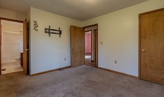 23899 Walden Rd, Abingdon, VA 24210