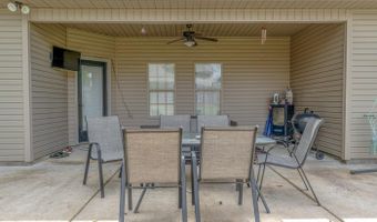 6850 Grace Village Dr, Alexander, AR 72002
