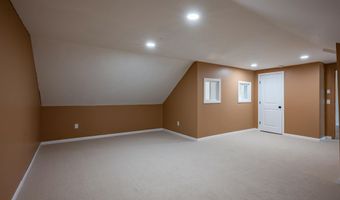 3 Chandler Dr, Atkinson, NH 03811