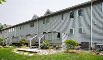 522 BEECH TREE Ln, Hockessin, DE 19707