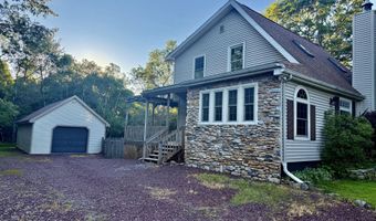 59 Penn Forest Trl, Albrightsville, PA 18210