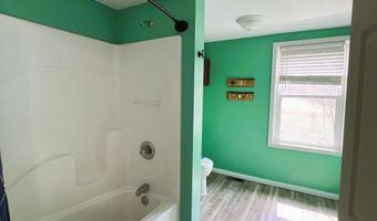 7063 E State Road 54 Rd, Bloomfield, IN 47424