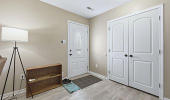 703 Westview Dr, Angola, IN 46703