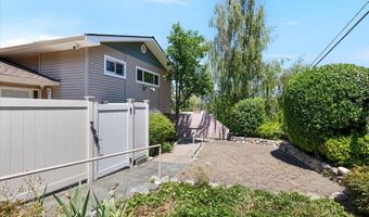 1059 Terra Ave, Ashland, OR 97520