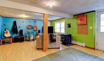11 Golden Blvd, North Smithfield, RI 02896
