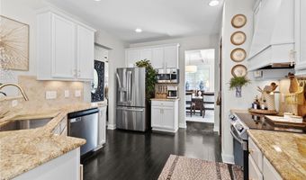 410 Legacy Lakes Way, Aberdeen, NC 28315