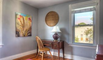 98 John St, Newport, RI 02840