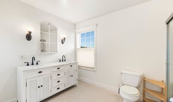 1240 NEWPORT Ave SW, Bandon, OR 97411