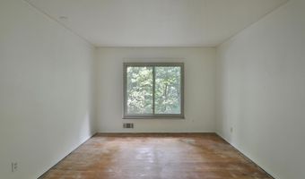 519 E Cooke Rd, Columbus, OH 43214