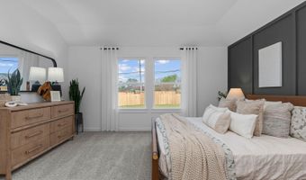 309 Robin St, Angleton, TX 77515