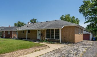 425 S Clarendon Ave, Addison, IL 60101
