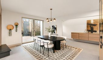 8830 NW 35th St, Ankeny, IA 50023