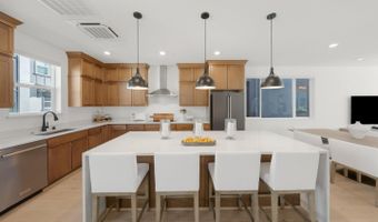 2815 Crusader St, Alameda, CA 94501