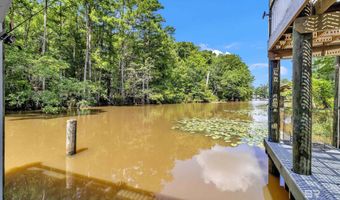 42168 Bayou Rd, Bay Minette, AL 36507