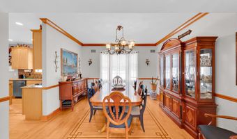 928 Seaman Ave, Beachwood, NJ 08722