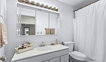 2999 Diane St, Ashland, OR 97520
