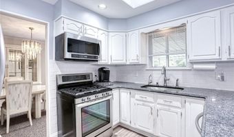 23 Marjorie Dr, Airmont, NY 10901