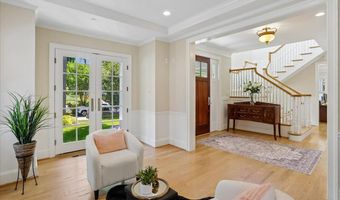 7800 RADNOR Rd, Bethesda, MD 20817